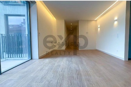 Apartamento T2 à venda em Espinho