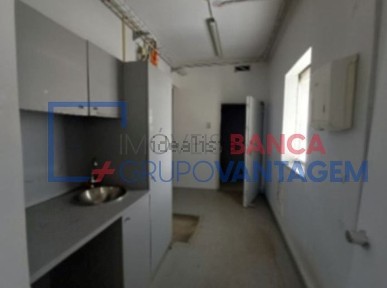 Espaço comercial à venda em São João da Madeira