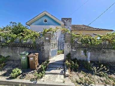Moradia independente à venda na Quinta da Lobateira