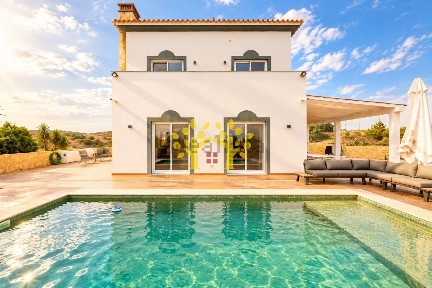 Casa ou moradia à venda na Serra