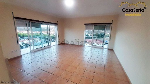 Arrendamento de apartamento T3 na Urbanização da Torrinha, 1
