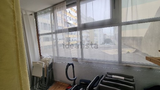 Espaço comercial à venda na Rua Aquilino Ribeiro, 9