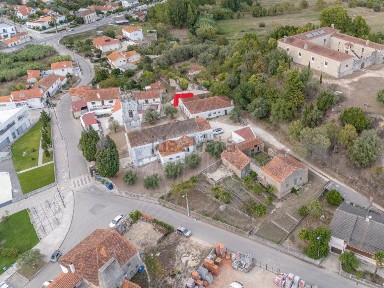 Moradia independente à venda em Ega