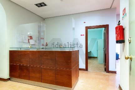 Apartamento T5 à venda na Avenida António Augusto de Aguiar, 56