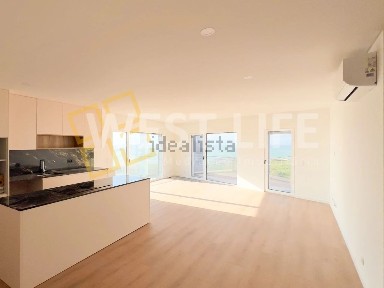 Apartamento T2 à venda na Santa Cruz