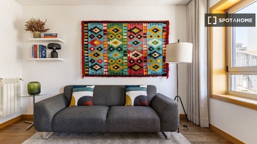 Arrendamento de apartamento T1 na Rua Conselheiro Costa Braga