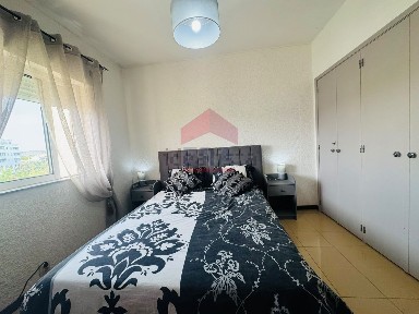 Apartamento T1 à venda na Rua do Novo Forte Poente, 4105