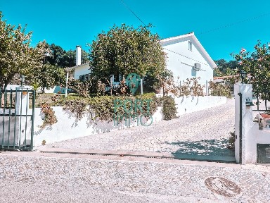 Moradia independente à venda em Vimeiro