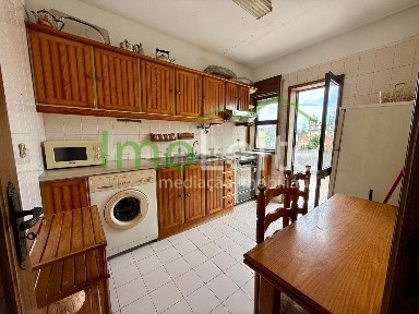 Apartamento T1 à venda na Rua Primeiro de Maio, 55