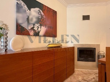 Apartamento T3 à venda na Rua Várzea