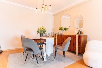 Apartamento T3 à venda na Lagueirões