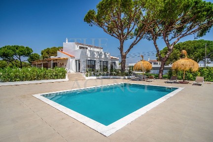 Casa ou moradia à venda na The Village - Fonte Algarve - Quinta Verde
