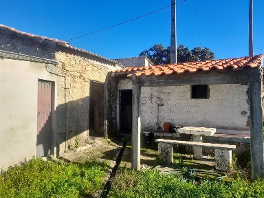 Quinta à venda em Vale de Prazeres e Mata da Rainha