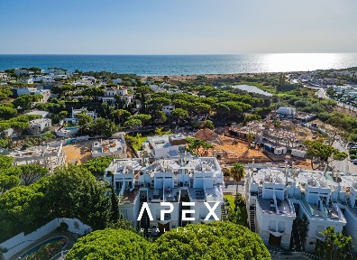 Arrendamento de apartamento T3 no Aldeamento Dunas Douradas, 30 a
