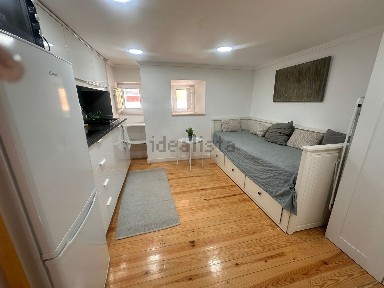 Arrendamento de apartamento T0 na Travessa do Terreiro a Santa Catarina, 64