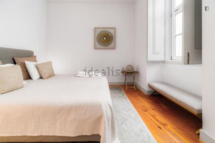 Arrendamento de apartamento T3 na Rua da Padaria