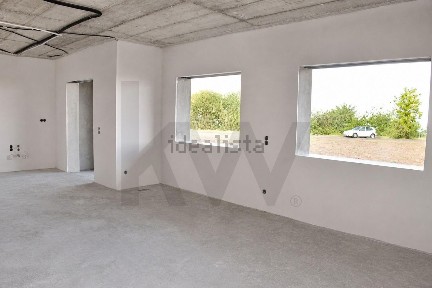 Apartamento T2 à venda em Santo António dos Cavaleiros e Frielas