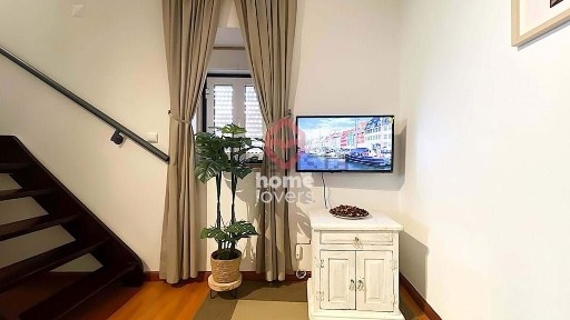 Apartamento T3 à venda na Rua Paz à Ajuda