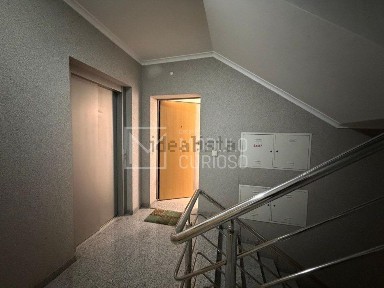 Apartamento T3 à venda na Rua Senhora da Vitória