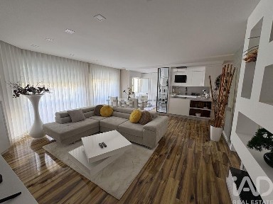 Apartamento T2 à venda nos Canais do Golfe - Sector 5