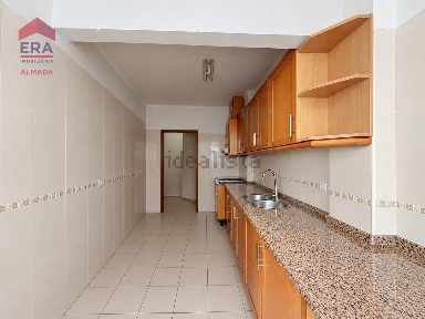 Apartamento T2 à venda no Parque da Paz - Alfeite