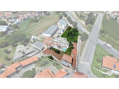 Moradia independente à venda na Travessa da Ponte do Carro