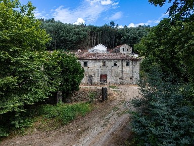 Quinta à venda em Pedreira - Rande - Sernande