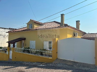 Moradia independente à venda em Coruche