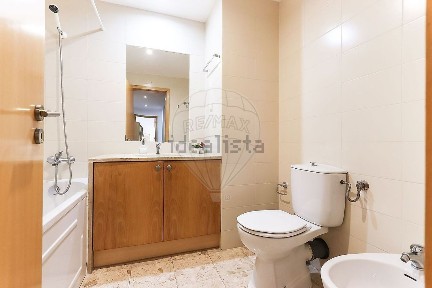 Arrendamento de apartamento T1 na Avenida Engenheiro Arantes e Oliveira