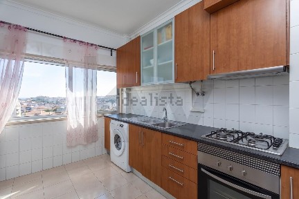 Apartamento T2 à venda na Agualva