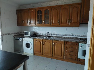 Arrendamento de apartamento T3 na Covilhã e Canhoso
