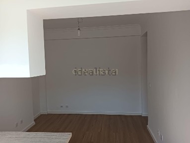 Arrendamento de apartamento T1 na Rua Dom Dinis, 19