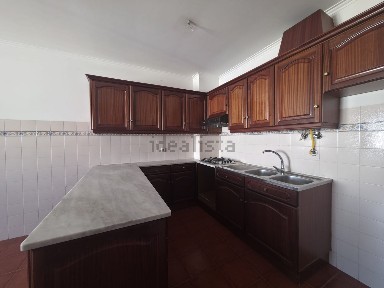 Apartamento T2 à venda em Urbanização Ar e Sol