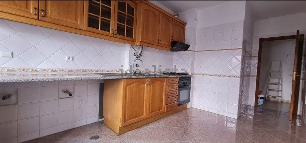 Arrendamento de apartamento T2 na Rua Associação de Reformados de Corroios, 6