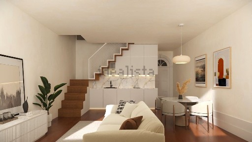 Duplex à venda na Rua Cedofeita, 269