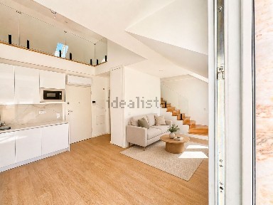 Arrendamento de duplex na Rua dos Anjos