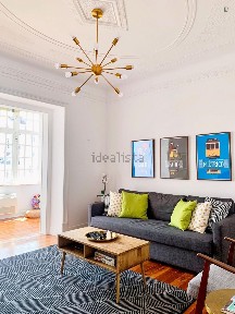 Arrendamento de apartamento T3 na Rua da Senhora da Glória
