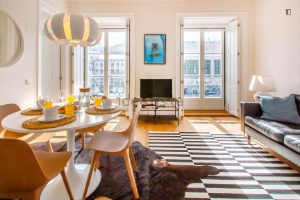 Arrendamento de apartamento T2 na Praça dos Restauradores