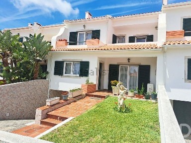 Moradia em banda à venda na Lourinhã