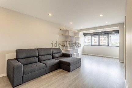 Arrendamento de apartamento T3 em Moscavide e Portela