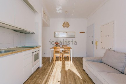 Arrendamento de apartamento T1 na Rua José de Melo Pereira de Vasconcelos