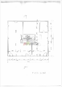 Arrendamento de espaço comercial na Arangues - Pinheirinhos
