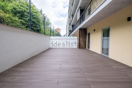 Apartamento T3 à venda na Rua Palmira Pedro