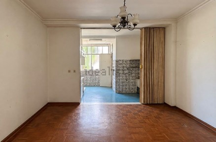 Apartamento T1 à venda na Rua Filipe da Mata, 140