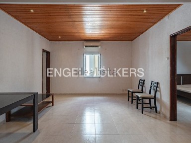 Apartamento T3 à venda na Dafundo