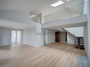 Apartamento T3 à venda na Avenida Engenheiro Adelino Amaro da Costa, 728