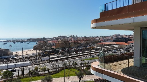Apartamento T4 à venda no Passeio de Dom Luís I s/n