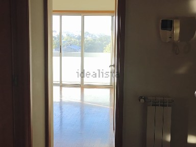 Arrendamento de apartamento T2 na Rua Padre Doutor António Carneiro De Azevedo, 77