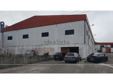 Armazém à venda na Rua Carreira da Vila