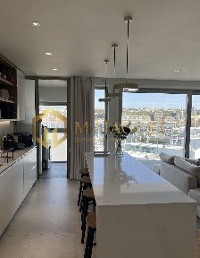 Apartamento T2 à venda na Avenida Afonso de Albuquerque